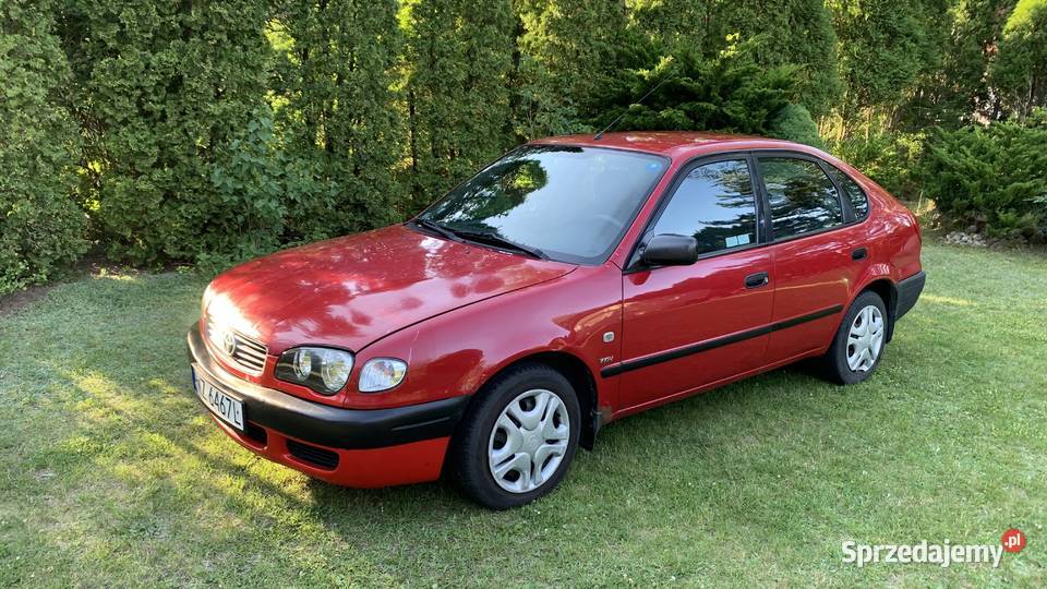 Toyota Corolla E11 liftback 2001 benzyna