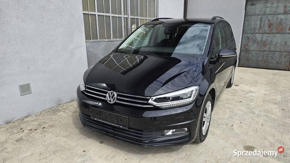 Volkswagen Touran 16 TDI SCR diesel Touran Nowy Świętów