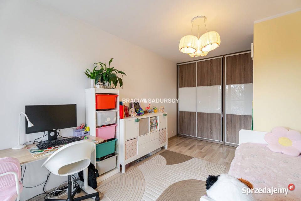 Mieszkanie 5758m2 Kraków Aleja Jana Pawła II miejsce parkingowe