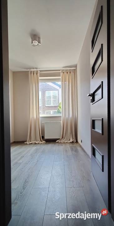 2 poziomowe ogródek garaż Galerii Bronowice parter sprzedam