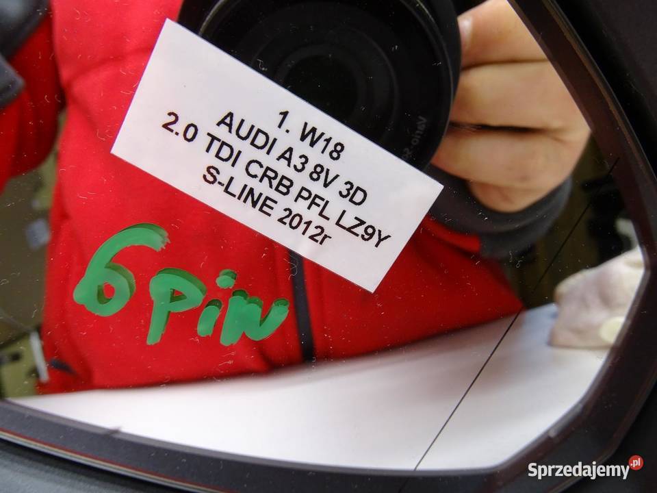 LUSTERKO PRAWE PRAWY PRZÓD PRZEDNIE AUDI A3 8V