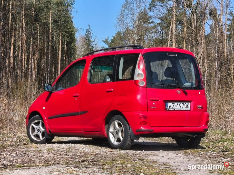 Toyota Yaris Verso 2000r 13 Benzyna Tanio Warszawa sprzedam