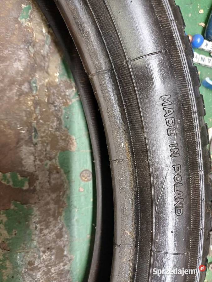 Opony z rocznika orginalne Stomil komar ogar Elementy nadwozia