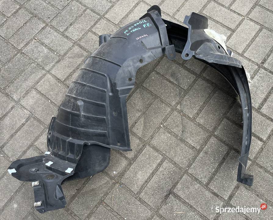 Nadkole prawy przód prawe przednie Nissan XTrail Motoryzacja