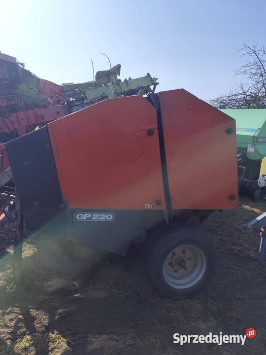 Prasa Deutz fahr gp 220 welger rp 12 Stara Kornica