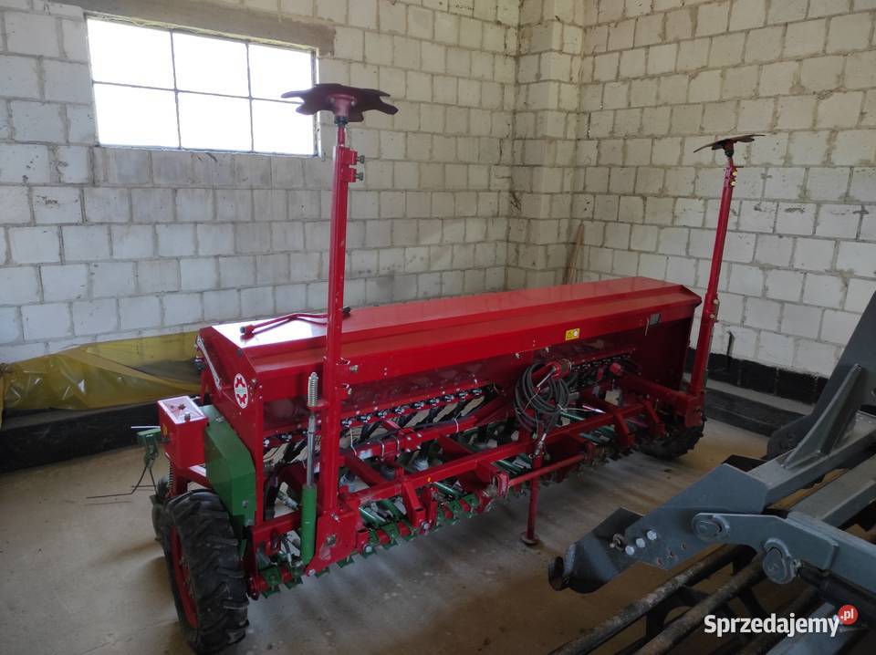 Sprzedam siewnik 3m Famarol