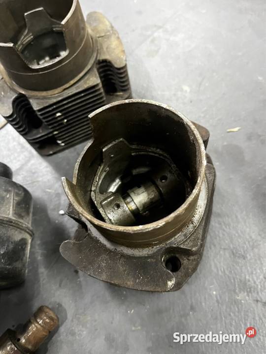Fiat 126p maluch cylindry tłoki wały wałki małopolskie Pleśna