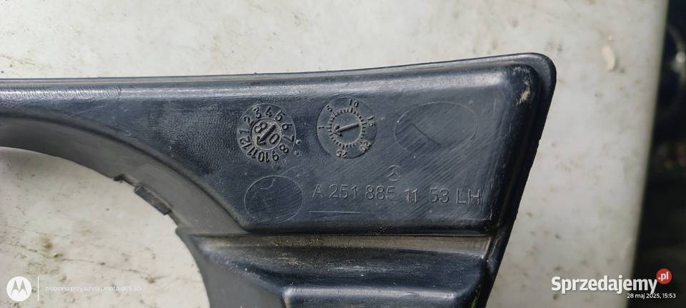 Atrapa kratka halogenu lewy przód Mercedes w251 dolnośląskie Lubin