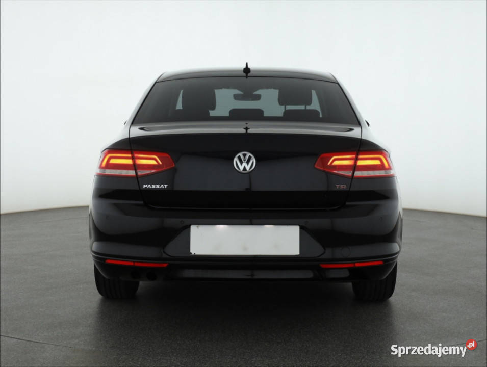 VW Passat 18 TSI czarny Piaseczno