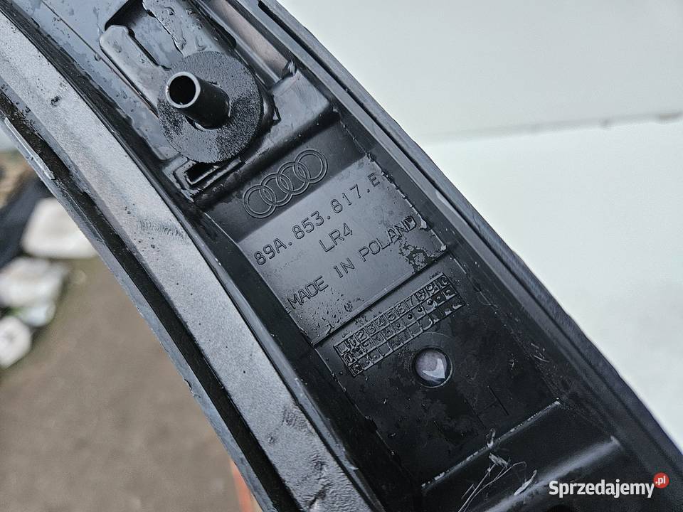 AUDI Q4 ETRON LISTWA BŁOTNIKA PRAWY TYŁ PRAWA Międzychód sprzedam