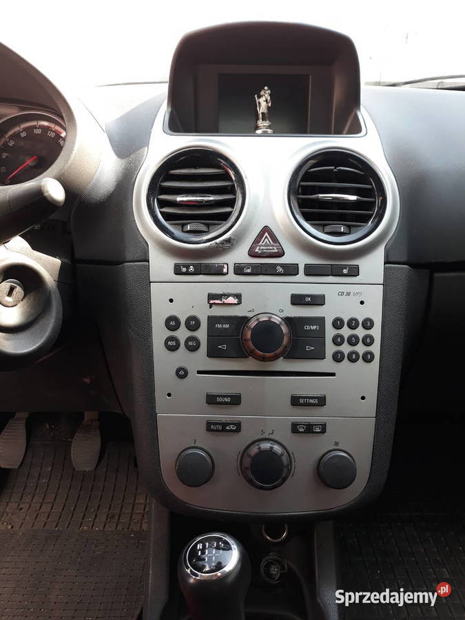 Opel Corsa 2009 r 14 16v 100 Strzegom