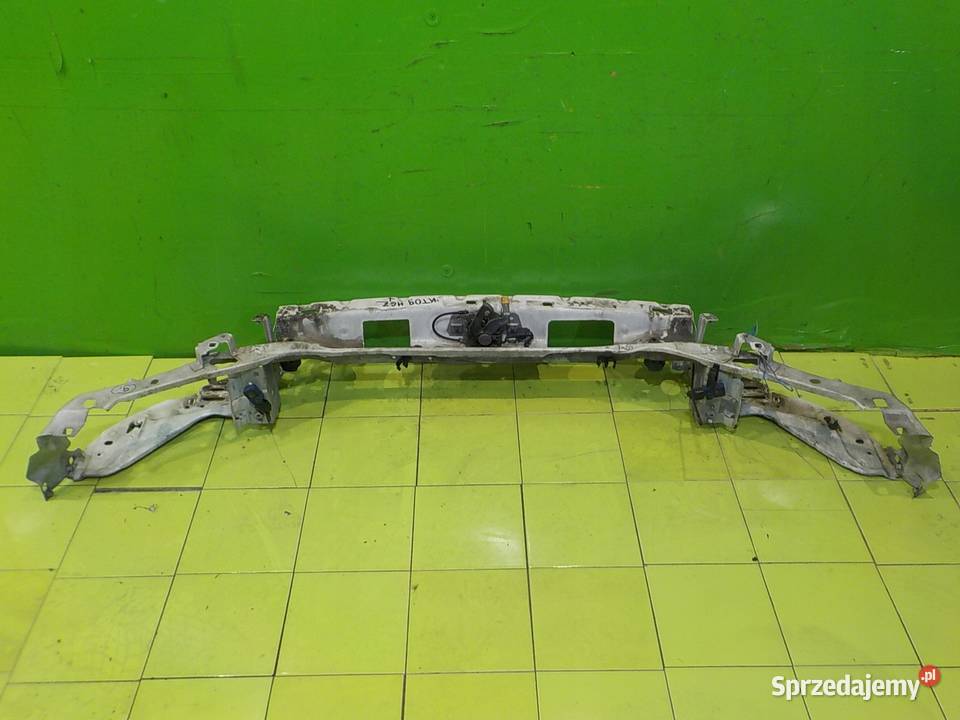 VOLVO C70 II 24 B 09r 2D pas przedni okular