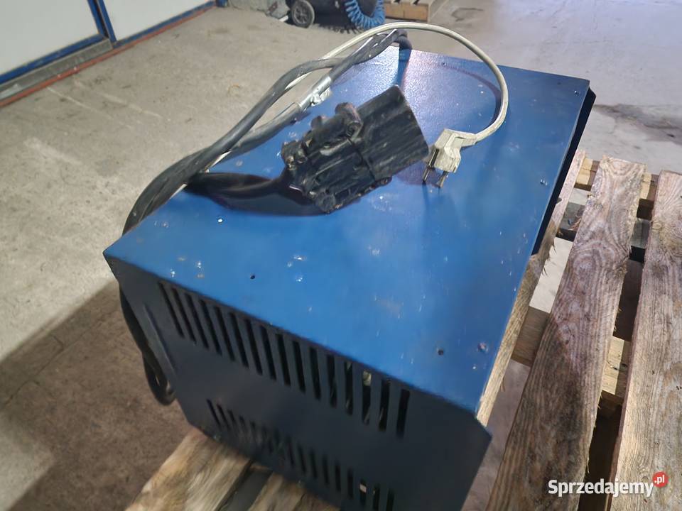 Ładowarka do wózka paletowego widłowego Lubania