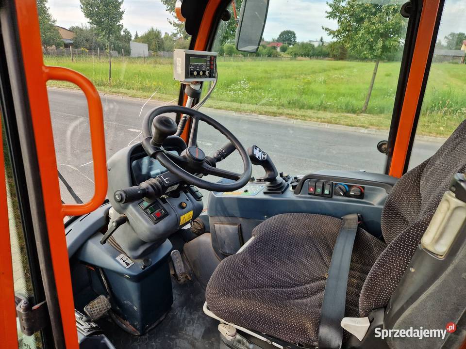 Holder S990 nośnik narzędzi ciągnik komunalny