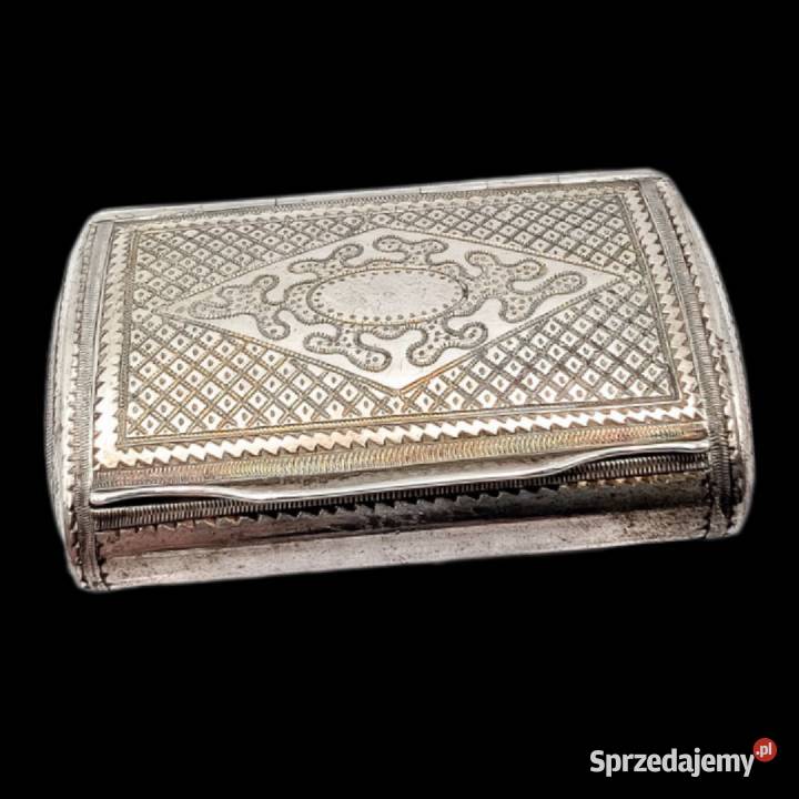 Papierosnica srebrna Działyń