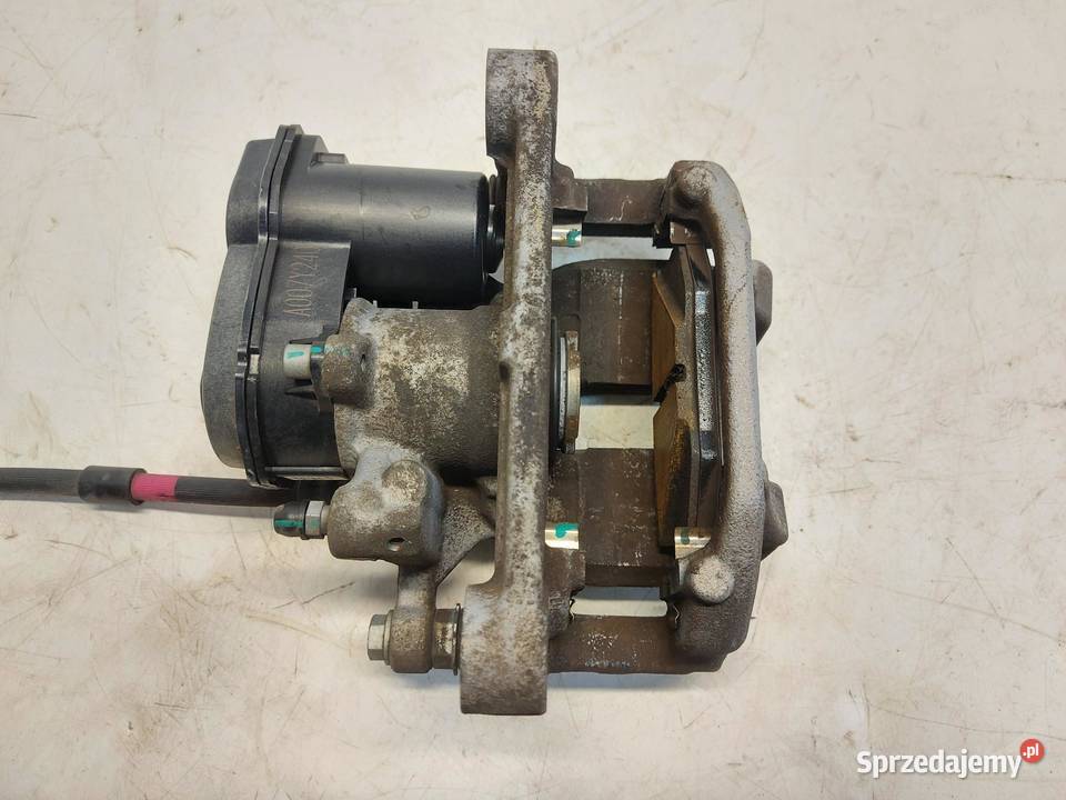 Mazda CX60 2023r zacisk hamulcowy lewy tył tylny