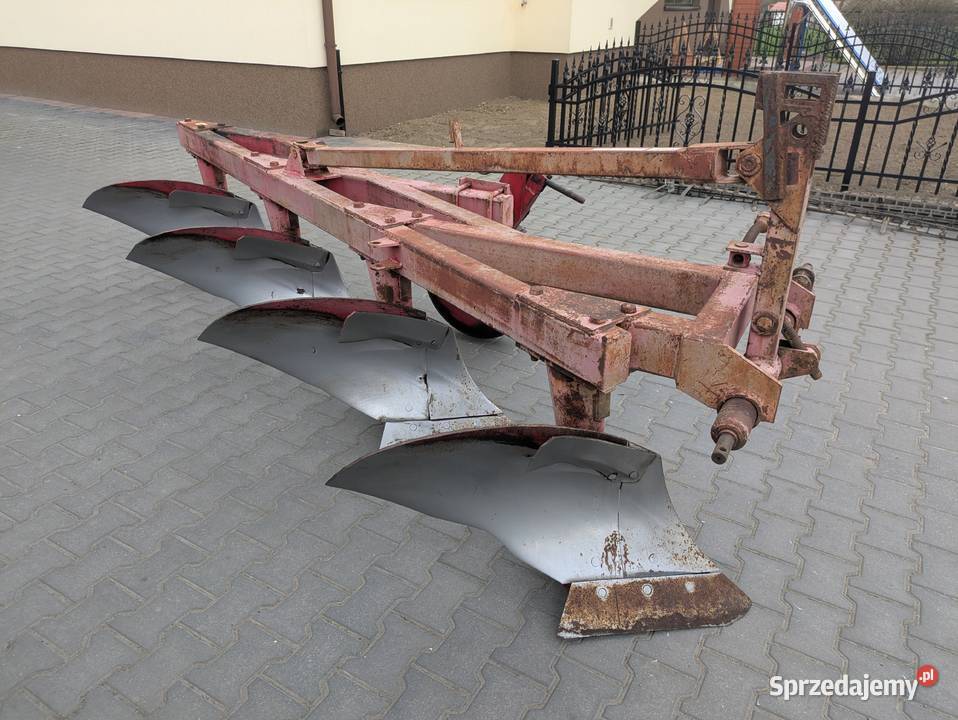 Pług 4 skibowy zagonowy rolnika nieuszkodzony Maciejowice