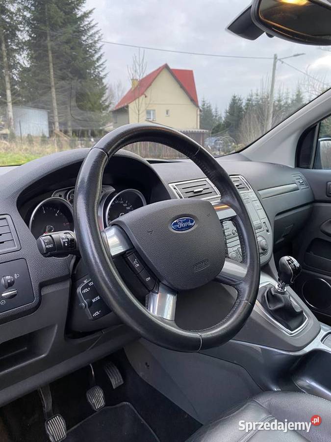 Ford Kuga stan Panoramiczny dach Rzeszów