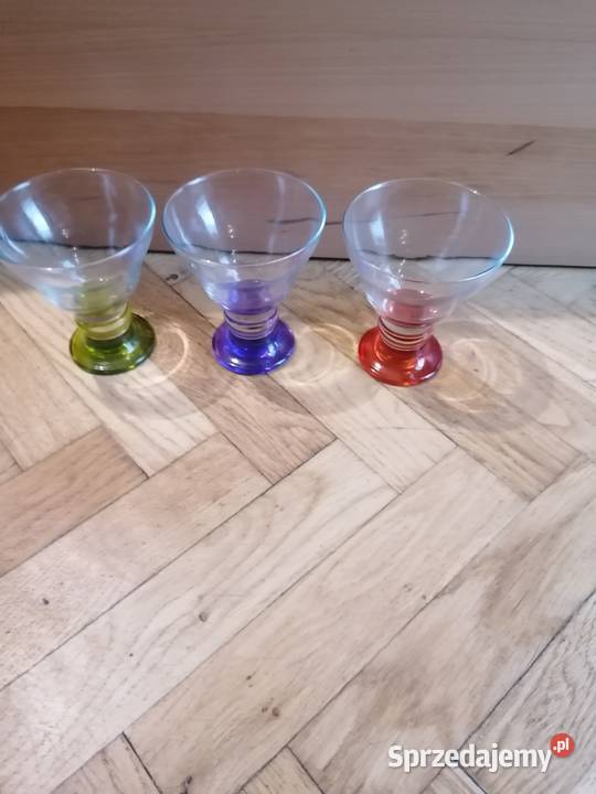 Kieliszki z kolorową stopką Gdańsk