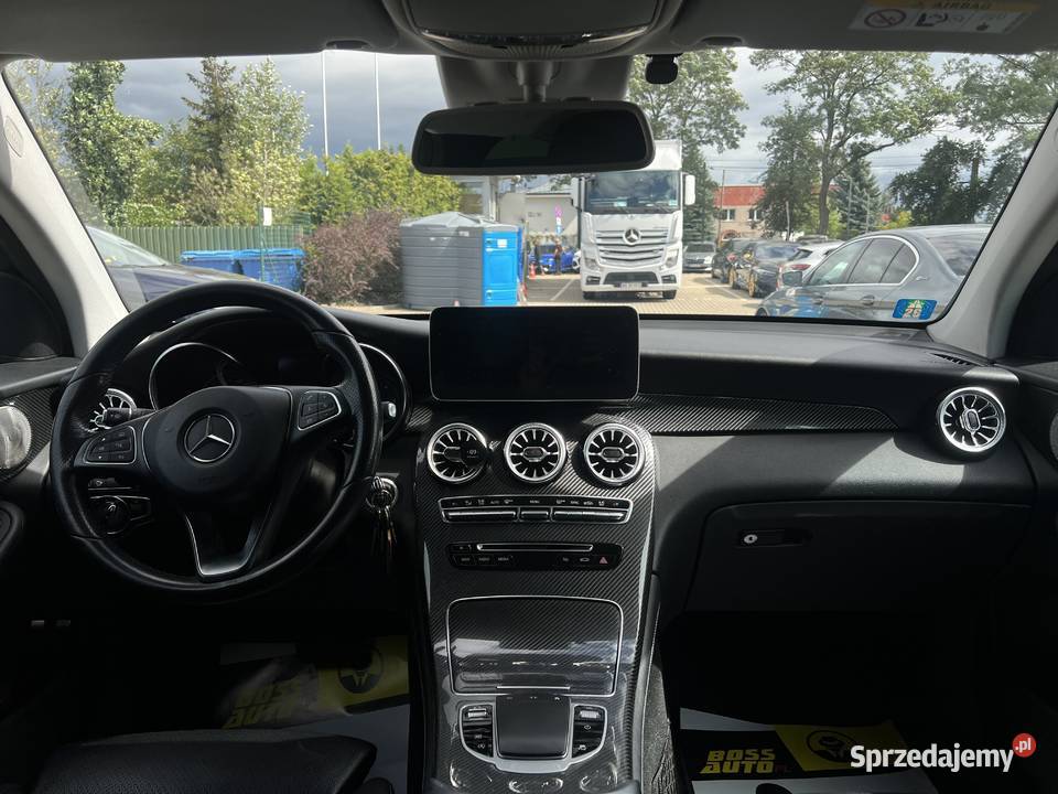 MercedesBenz GLC 350 2018