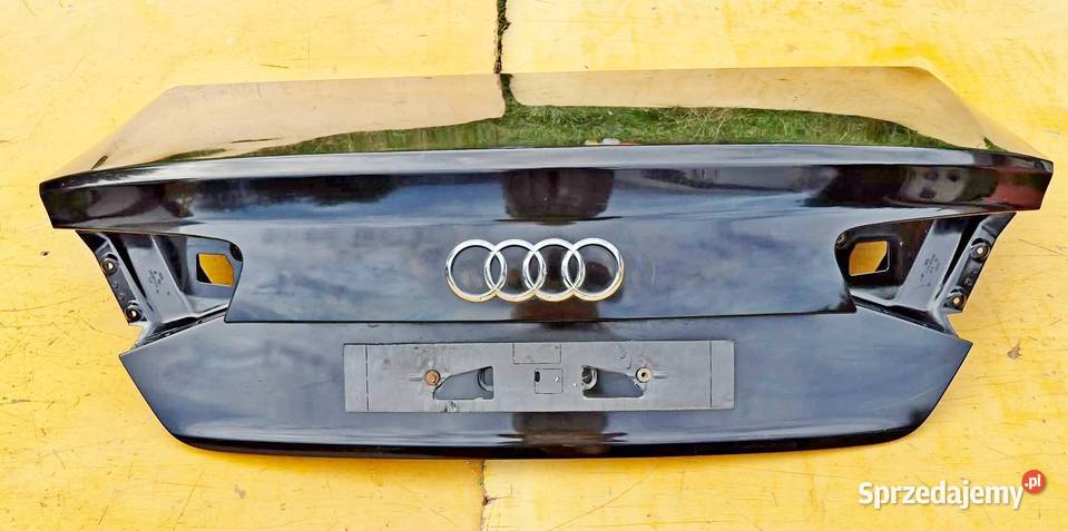 AUDI A8D4 KLAPA TYŁ LAKIER LY8X Klapy bagażnika Radom sprzedam