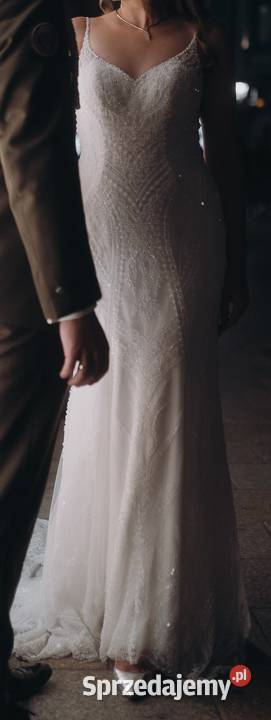 Suknia ślubna z trenem bogato zdobiona Oxford Tarnów