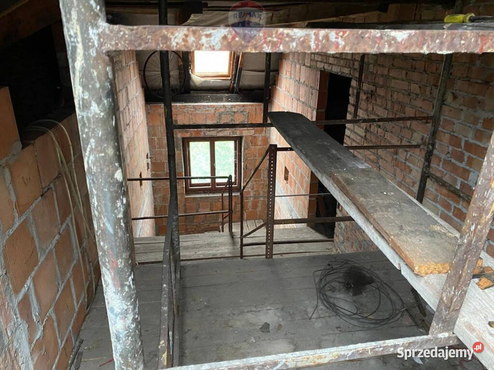 Duży dom do remontu 500m do PKP