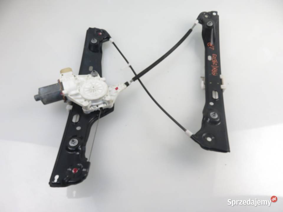 PODNOŚNIK SZYBY PRAWY PRZEDNI BMW 3 E90 7060266S sprzedam