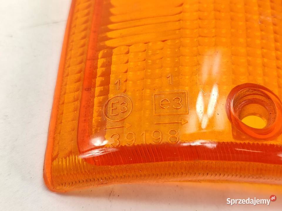 KLOSZ KIERUNKOWSKAZU PRAWY PRZÓD FIAT UNO