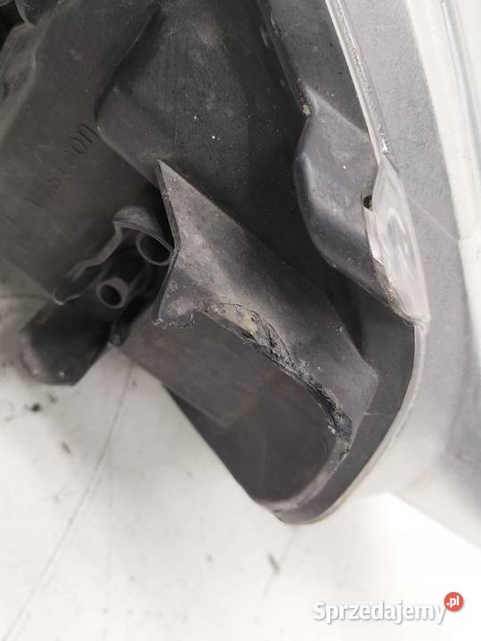 LAMPA PRZÓD LEWA EU BM5113W030CK Ford Focus Mk3