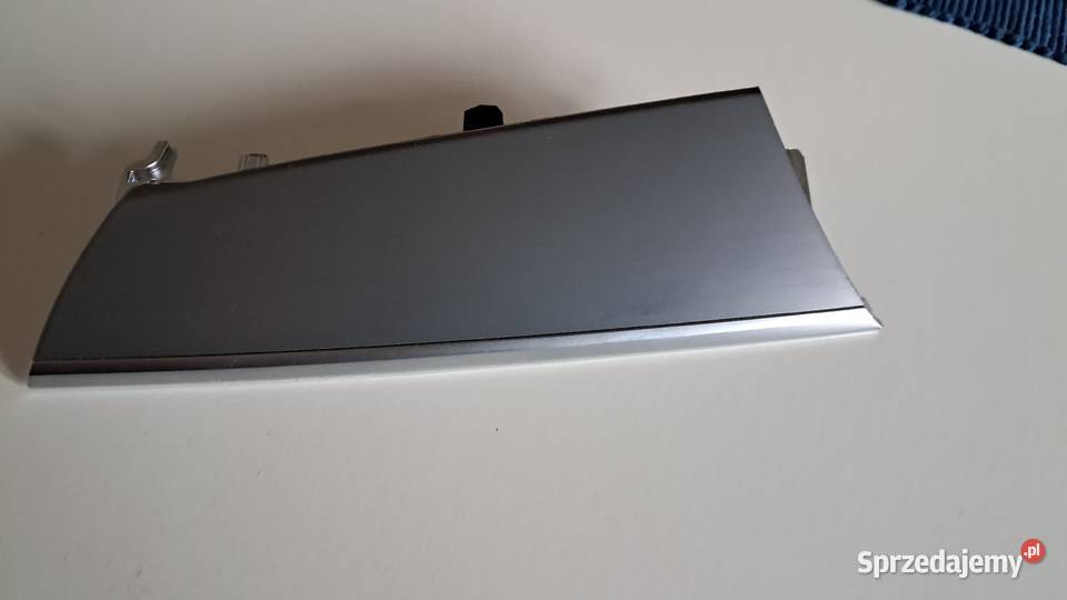 Listwa konsoli AUDI A8 Rok produkcji 2018