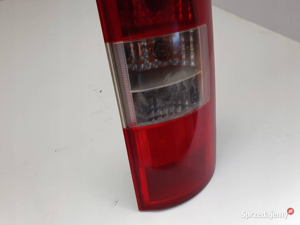 LAMPA PRAWA Ford Transit Connect I 0213r TYLNA Rudka sprzedam
