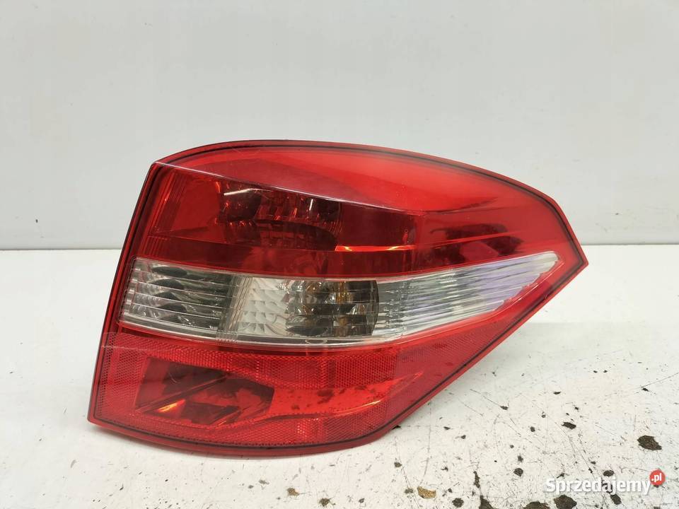 LAMPA TYŁ PRAWA KOMBI Renault Laguna III 2007 osobowe