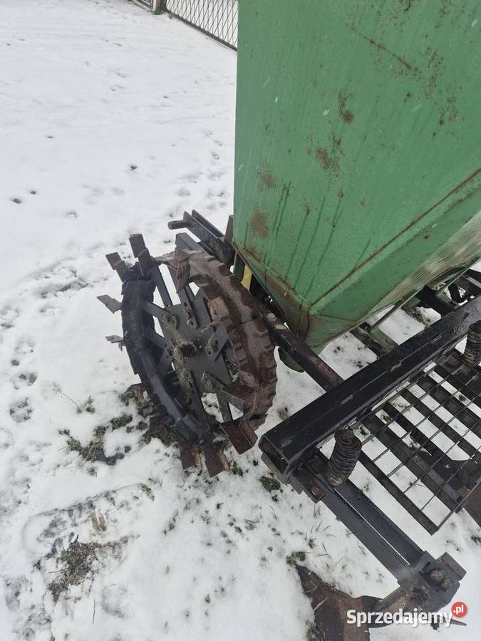 Sadzarka dwurzedowa biedaszki do ziemniakow sprzedam