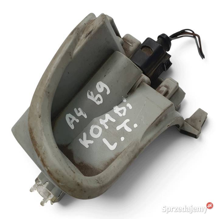 WKŁAD TYLNEJ LAMPY Audi A4 B8 kombi tylny tylni Lampy tylne Chełm