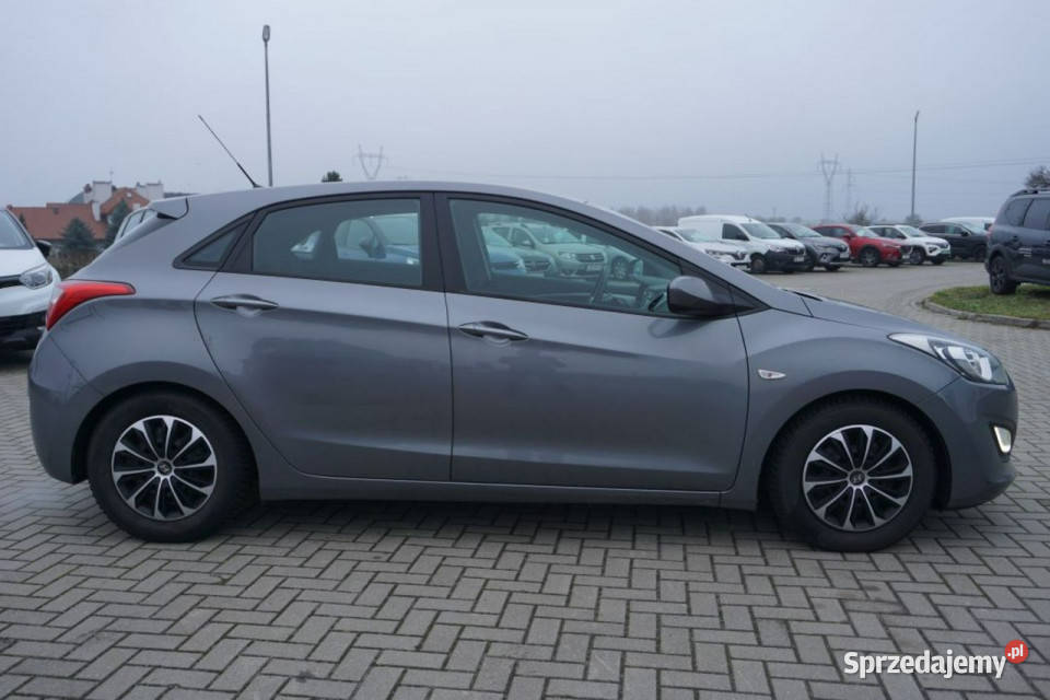 Hyundai i30 14CRDi 90 5D II 2012 2016 Rok produkcji 2011 Lublin