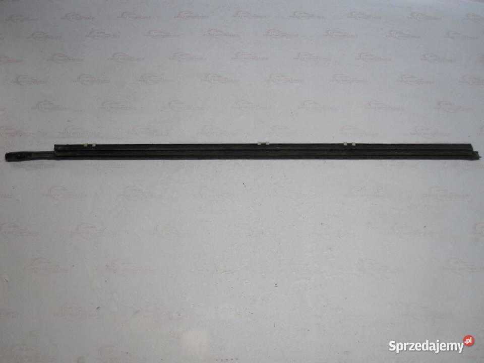 NISSAN QASHQAI I 2 J10 09r listwa zgarniająca osobowe sprzedam