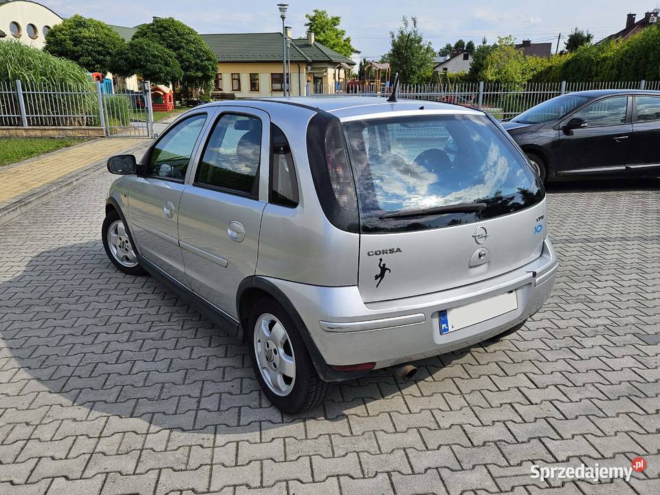 Opel Corsa C Cosmo 13 Cdti 2005 209000km