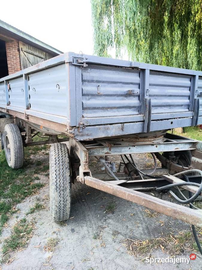 Przyczepa wywrotka D47 Przyczepy rolnicze sprzedam
