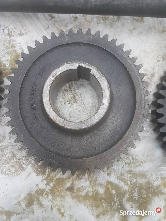 Tryby i wałki skrzyni biegów C 360 i 3p Lipsko