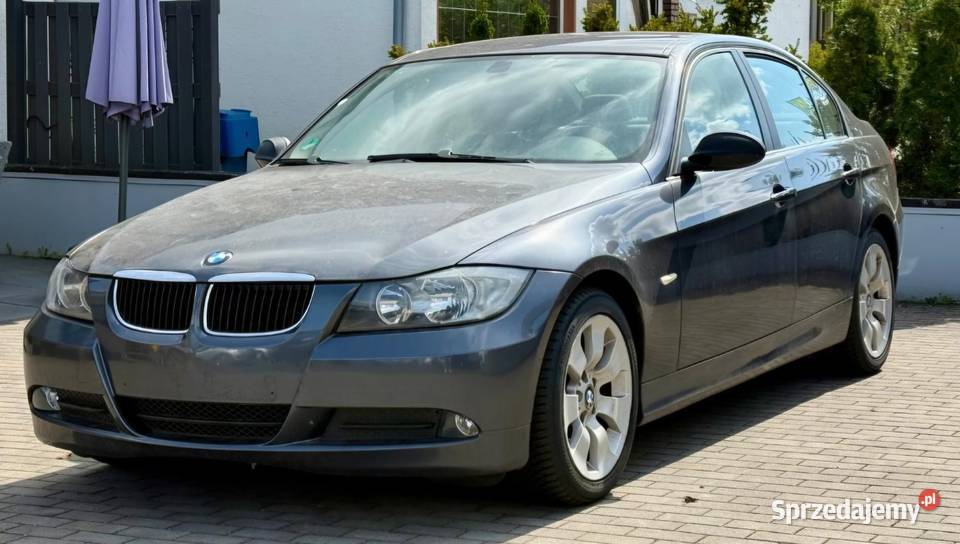 Maska zderzak błotnik klapa BMW 3 E90 E91 Januszkowo