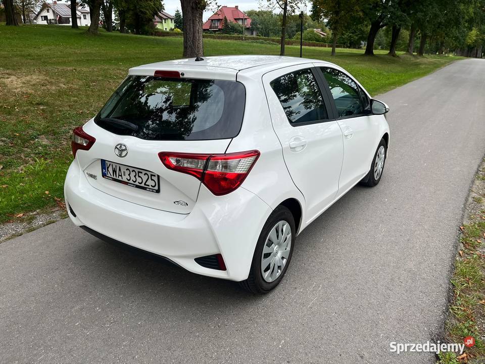 Toyota Yaris III 15 Active 112 Salon nieuszkodzony Yaris Kalwaria Zebrzydowska sprzedam