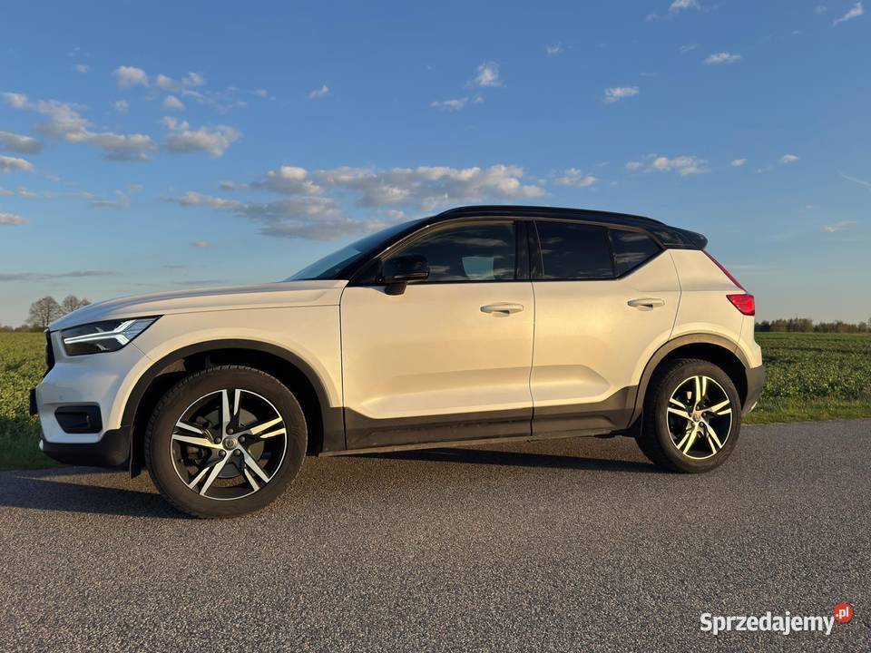 Sprzedam samochód osobowy Volvo XC 40 Rdesing Radomsko