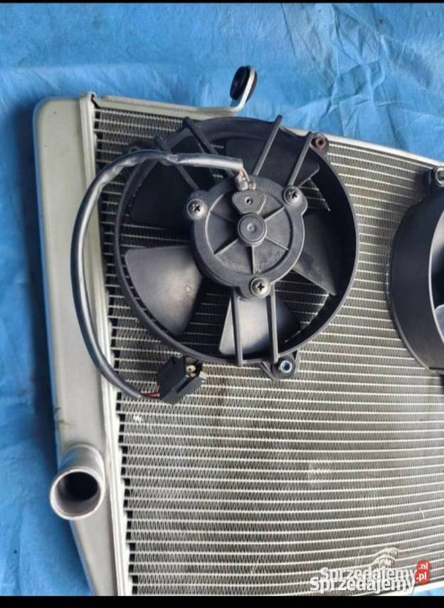 Aprilia TUONO V4 1100 rsv 16 chłodnica Chłodnice Nowy Tomyśl