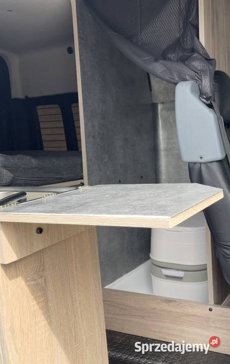 Kamper 4x4 biuro z łazienką Transit MK7 euroline Łódź