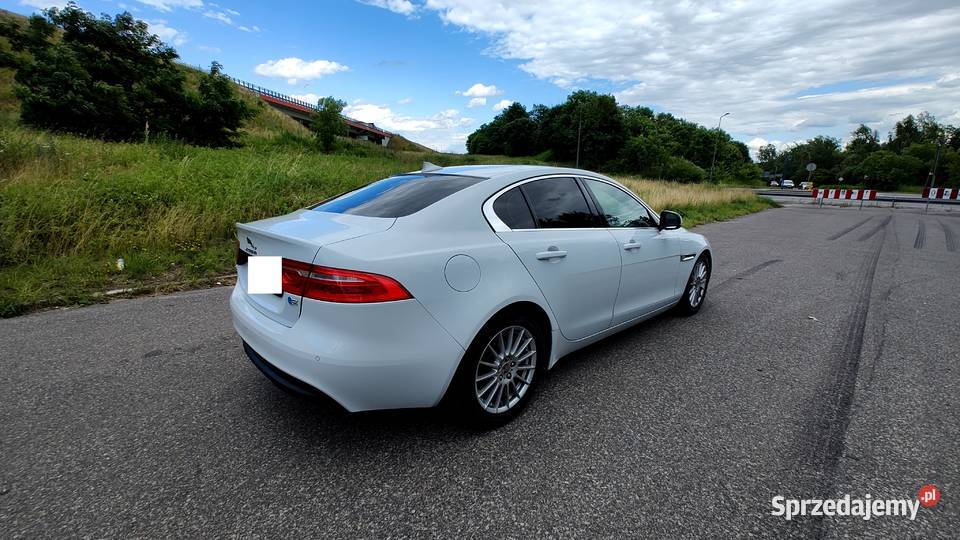 Jaguar XE 2014 Sedan 20 TD Navi Skóra Bi Ksenon śląskie