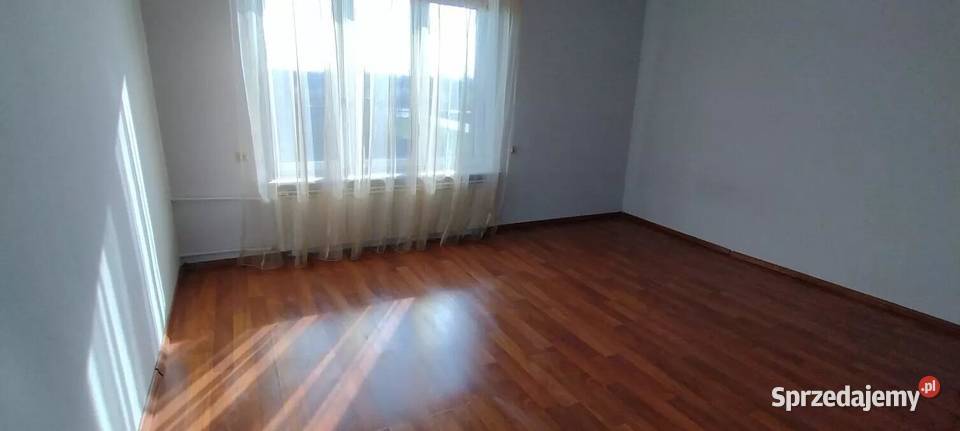 Dom wolnostojący na działce 1500m2 gmRusinów pow Rusinów