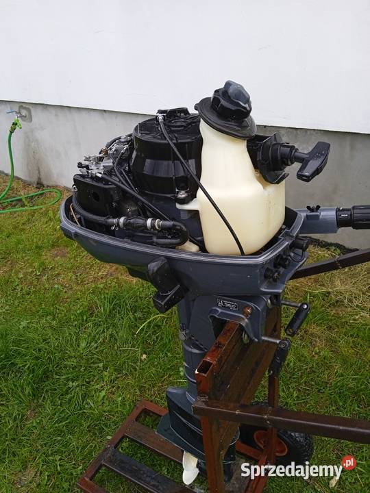 Silnik zaburtowy Yamaha 4 Tłuszcz sprzedam