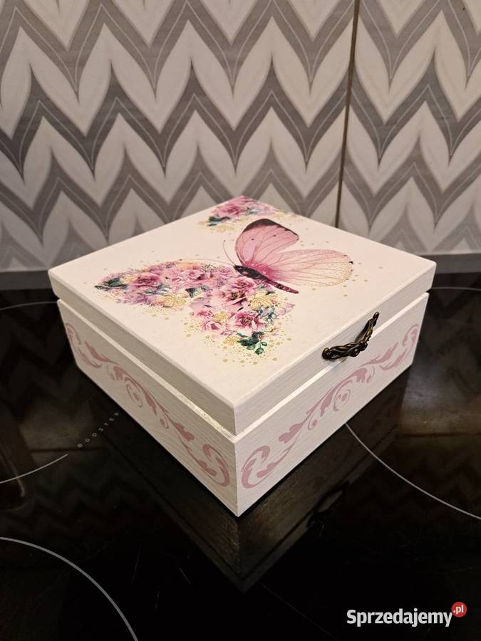 Szkatułka z motylem decoupage Kędzierzyn-Koźle
