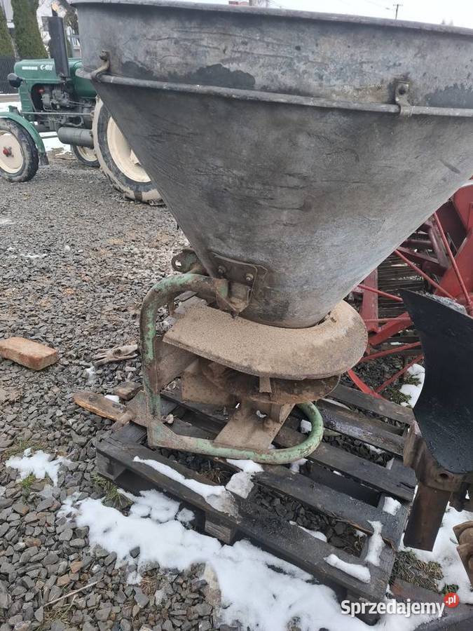 Sprzedam rozsiewacz do nawozu agromet brzeg Rozsiewacze nawozów Trzcinica
